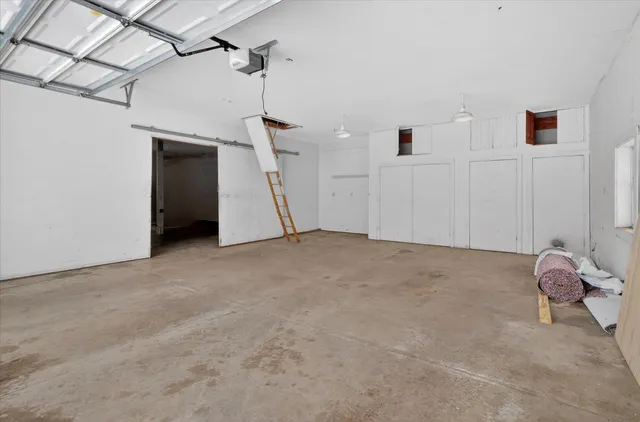 $215,000 | 9321 Ionia Road, Bellevue, MI 49021