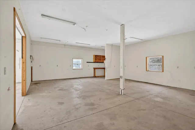 $215,000 | 9321 Ionia Road, Bellevue, MI 49021