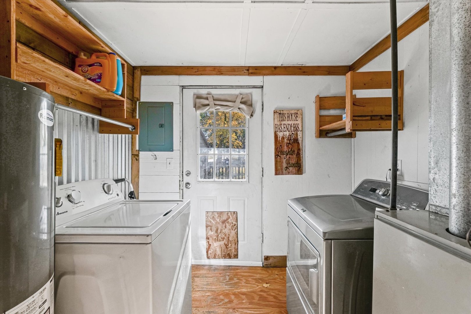 328 East Pera Street Ludlow, IL 60949 - Photo 17 of 29 a bathroom with a sink and a mirror