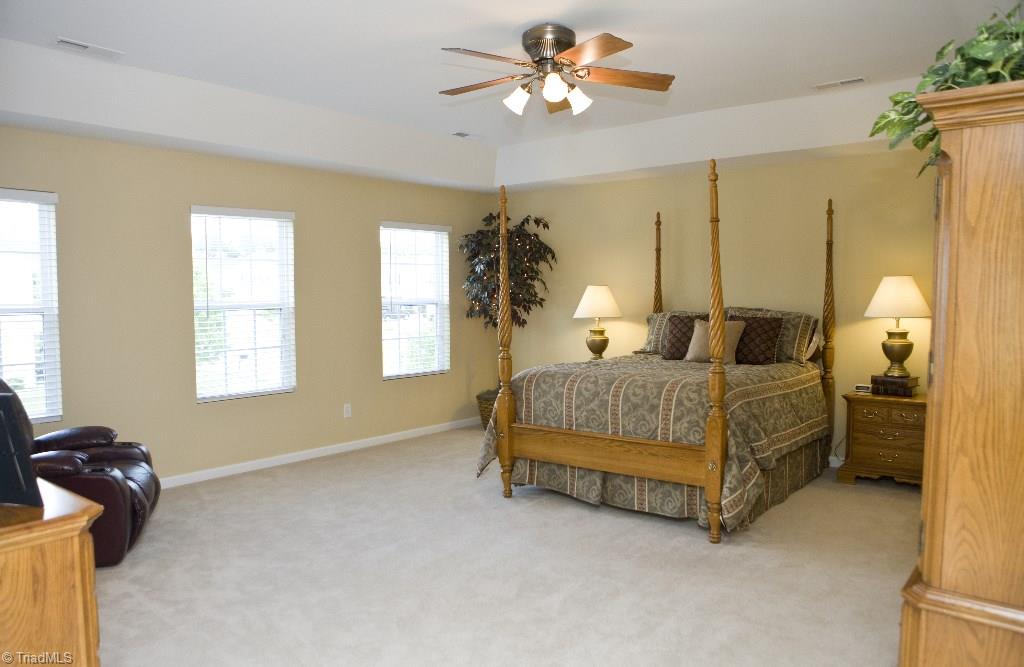 3901 Tonsley Place High Point, NC 27265 - Photo 17 of 30 Gallery Image 17