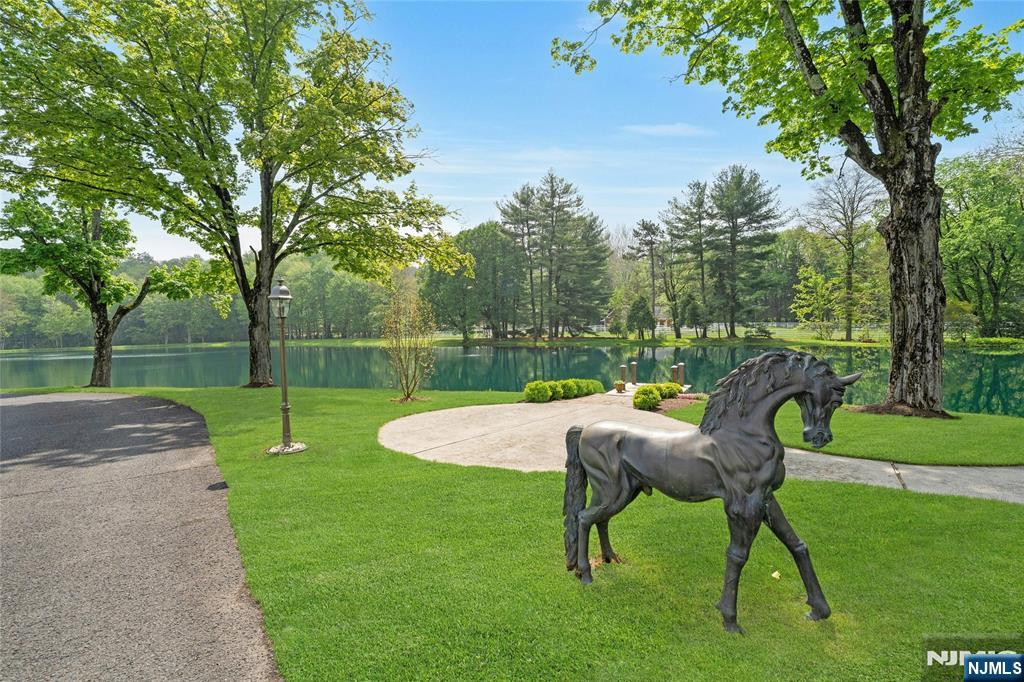116 East Saddle River Road Saddle River, NJ 07458 - Photo 38 of 42