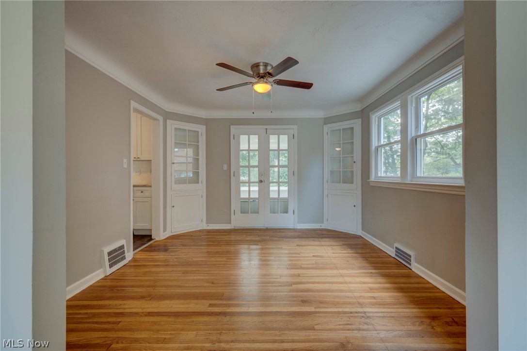 3498 Edison Road Cleveland Heights, OH 44121 - Photo 9 of 35 Gallery Image 9