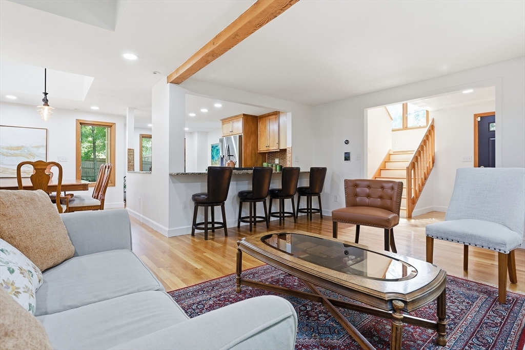 65 Bennett Street Hudson, MA 01749 - Photo 7 of 42