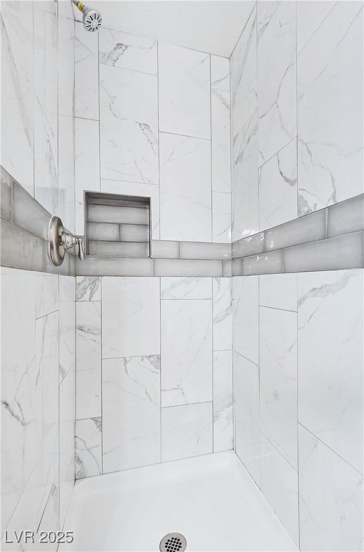 1812 North Decatur Boulevard, Unit 202 Las Vegas, NV 89108 - Photo 16 of 22 Secondary Bathroom with Shower