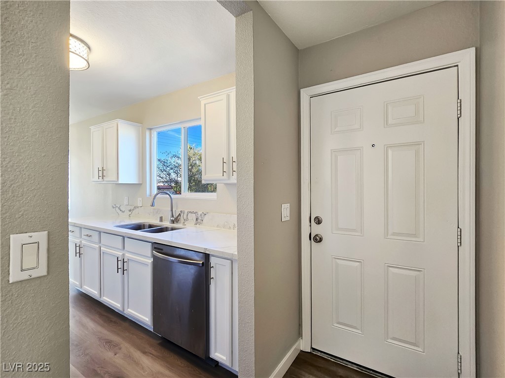 1812 North Decatur Boulevard, Unit 202 Las Vegas, NV 89108 - Photo 2 of 22 Approximately 945 Sqft, 2 Bedrooms, 2 Baths, Balcony, and
1 Assigned Covered Parking Space plus Guest Parking