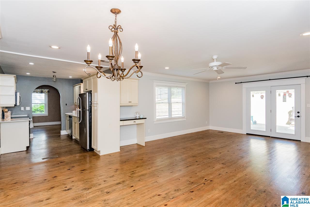 1850 Windsor Boulevard Birmingham, AL 35209 - Photo 3 of 49