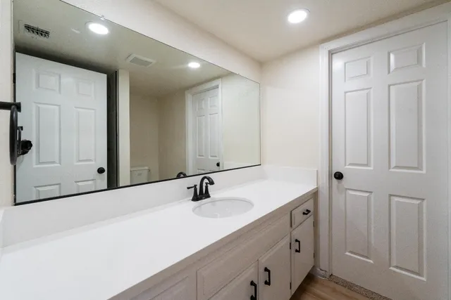 $479,900 | 1707 Douglas Avenue, Clovis, CA 93611