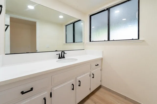 $479,900 | 1707 Douglas Avenue, Clovis, CA 93611