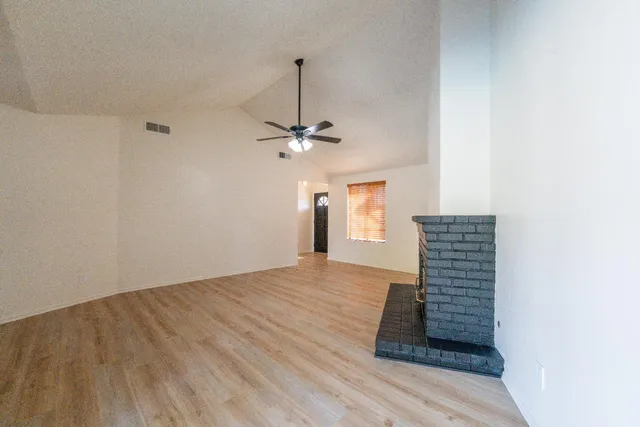 $479,900 | 1707 Douglas Avenue, Clovis, CA 93611