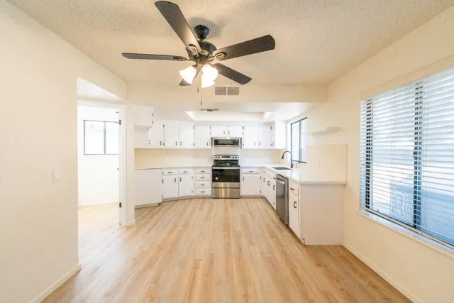 $479,900 | 1707 Douglas Avenue, Clovis, CA 93611