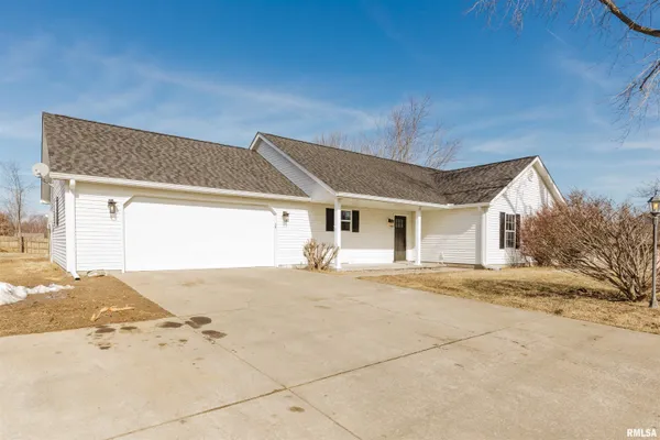 $268,000 | 1508 Marion Street, Carterville, IL 62918