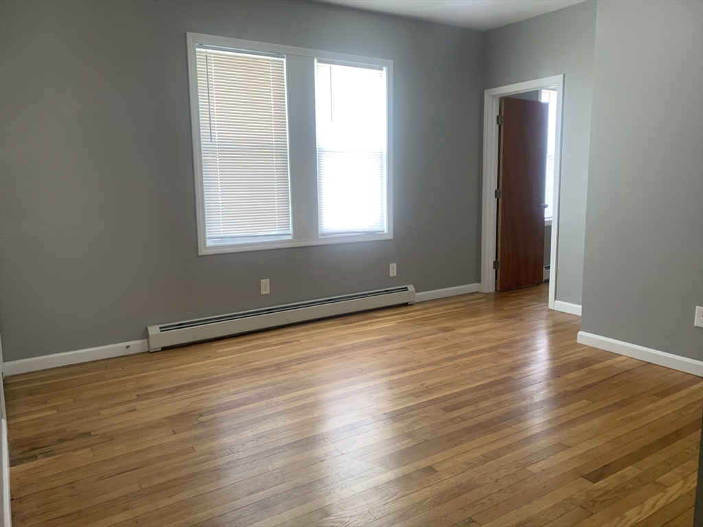 350 Bay Fall River, Unit 1 Fall River, MA 02724 - Photo 4 of 9