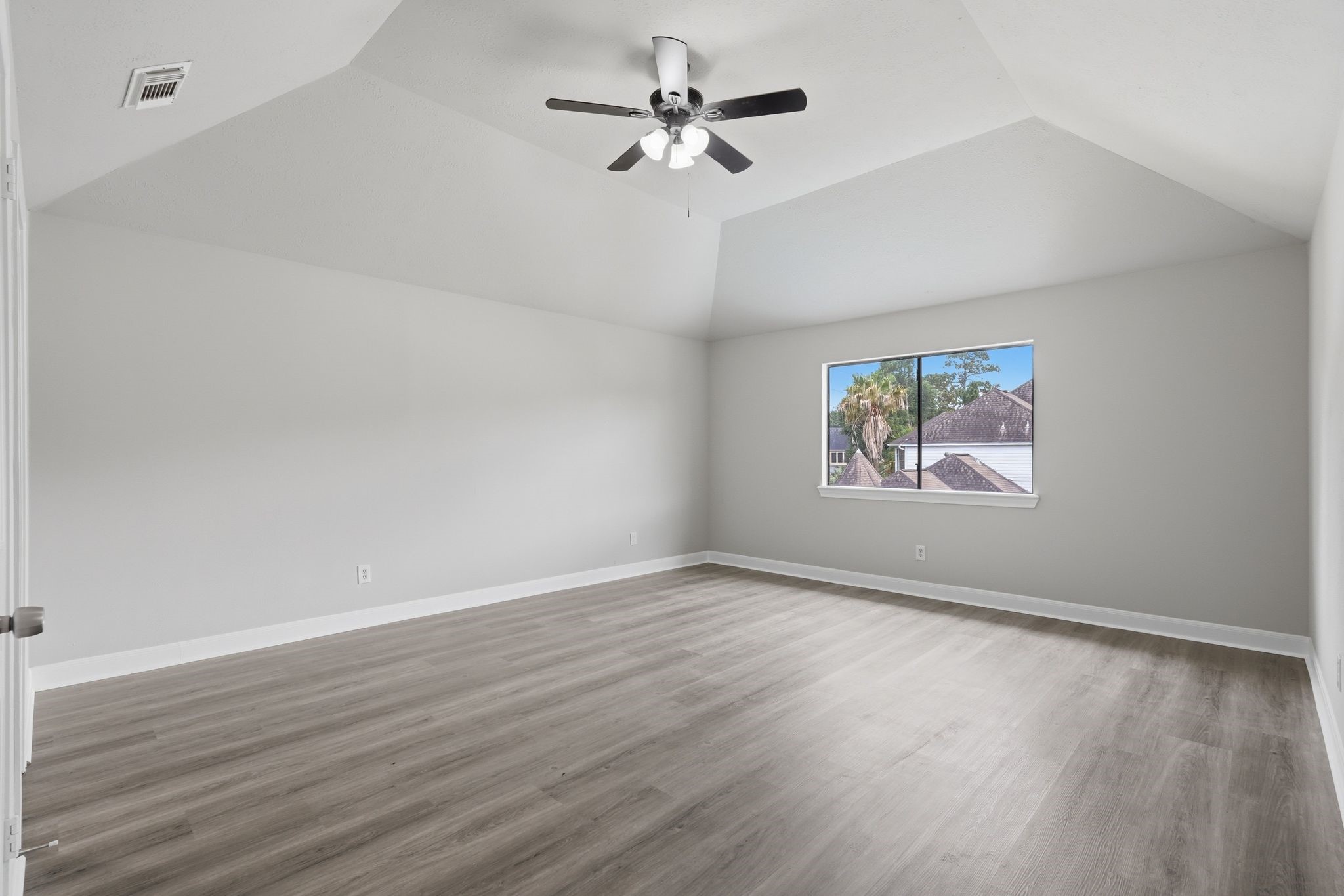 7611 Naremore Drive Spring, TX 77379 - Photo 36 of 48 Bedroom 5, each bedroom has a ceiling fan and bathroom access!