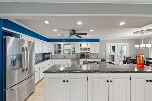 $629,900 | 7623 West 52nd Street, Overland Park, KS 66202