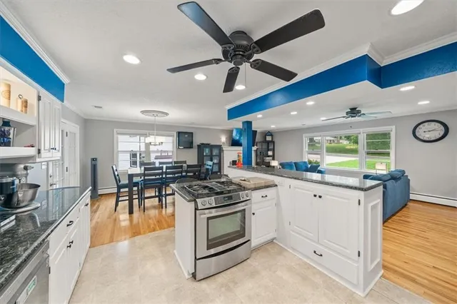 $629,900 | 7623 West 52nd Street, Overland Park, KS 66202