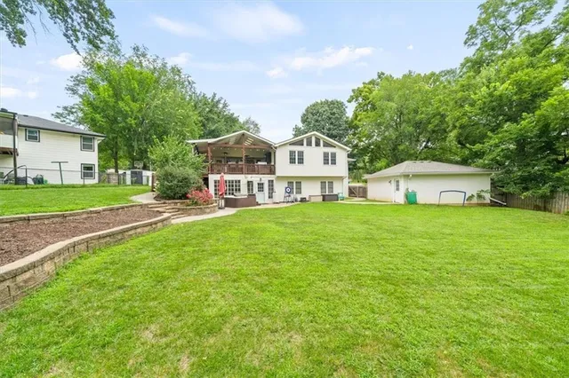 $629,900 | 7623 West 52nd Street, Overland Park, KS 66202
