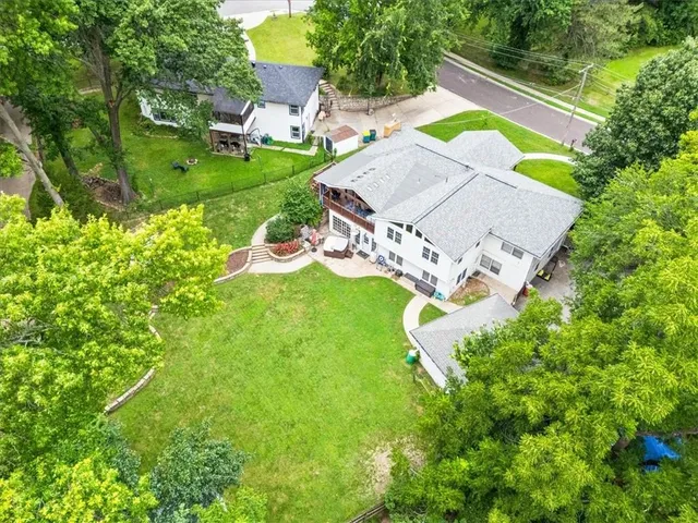 $629,900 | 7623 West 52nd Street, Overland Park, KS 66202