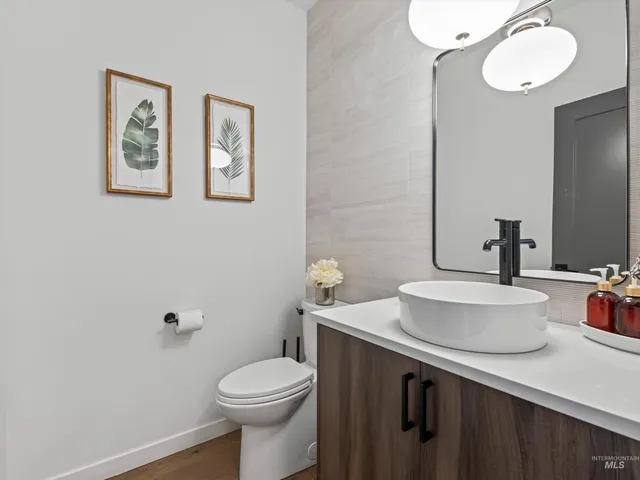 $3,000 | 1251 East Echelon Ridge Lane, Boise, ID 83716