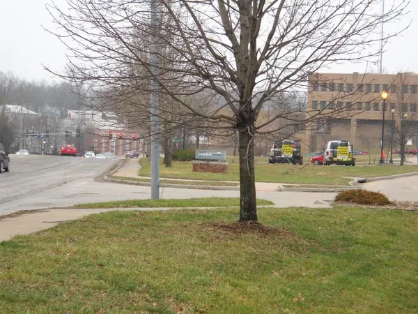 $124,900 | 145 East Farmer Avenue, Independence, MO 64050