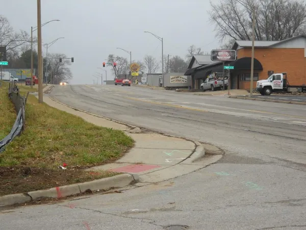 $124,900 | 145 East Farmer Avenue, Independence, MO 64050