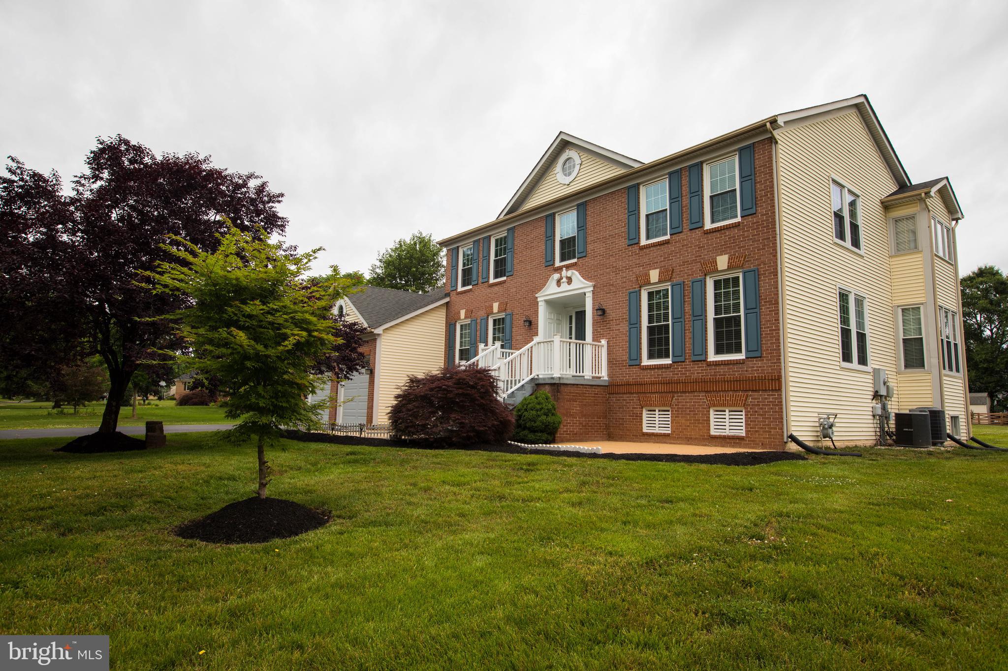 17107 Campbell Farm Road Poolesville, MD 20837 - Photo 2 of 39