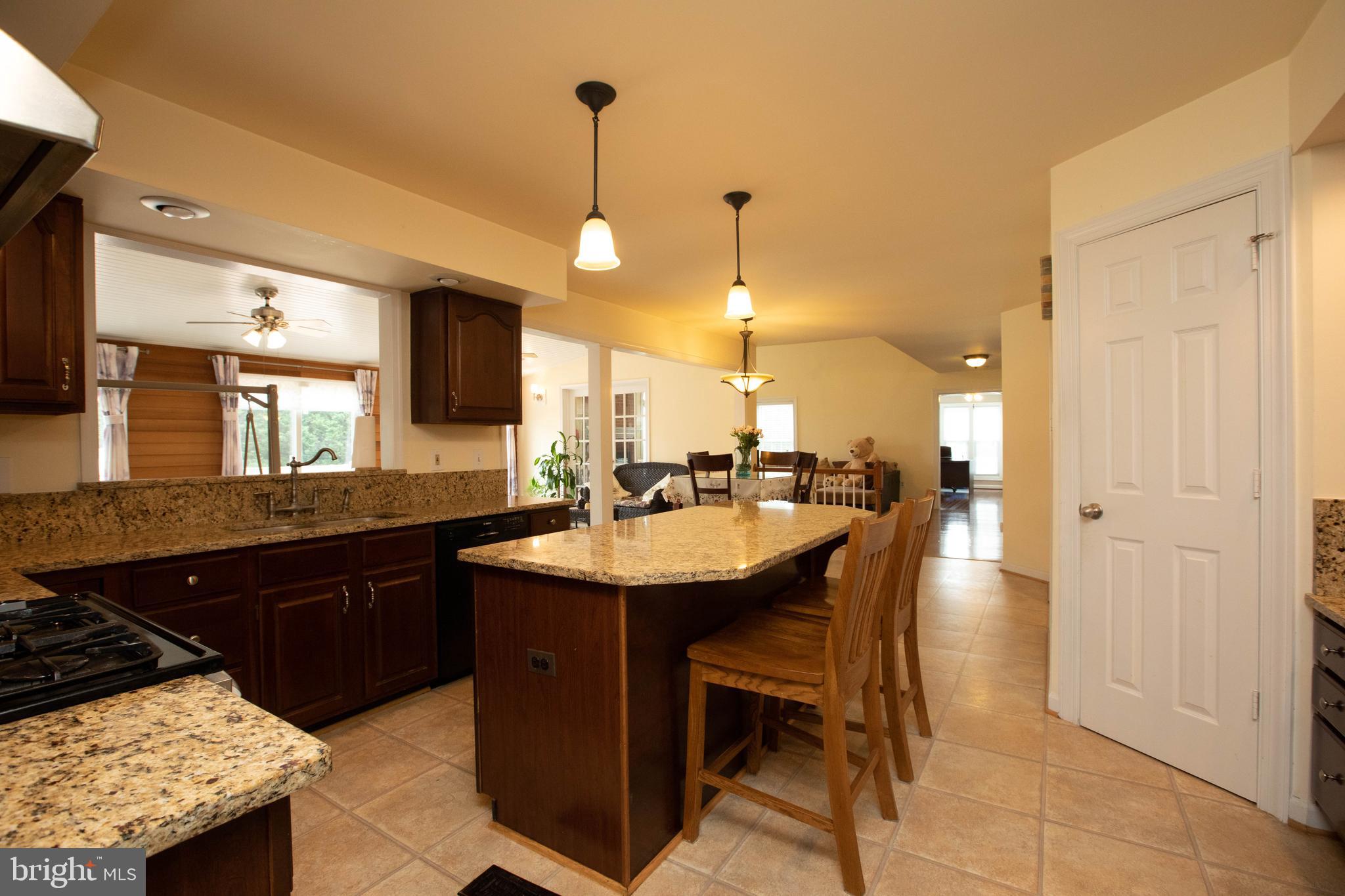 17107 Campbell Farm Road Poolesville, MD 20837 - Photo 14 of 39