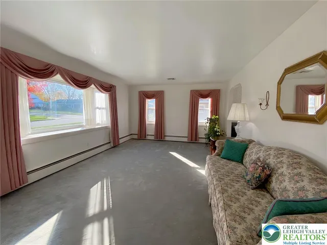 $374,900 | 150 Cherry Street, Hellertown, PA 18055