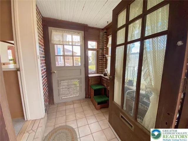 $374,900 | 150 Cherry Street, Hellertown, PA 18055