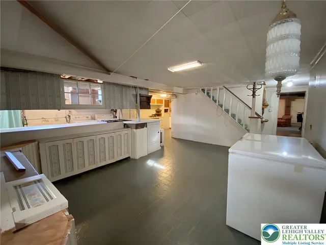 $374,900 | 150 Cherry Street, Hellertown, PA 18055