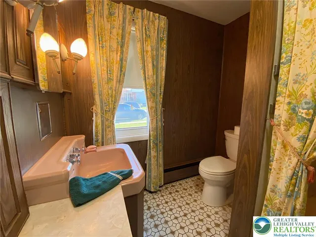 $374,900 | 150 Cherry Street, Hellertown, PA 18055