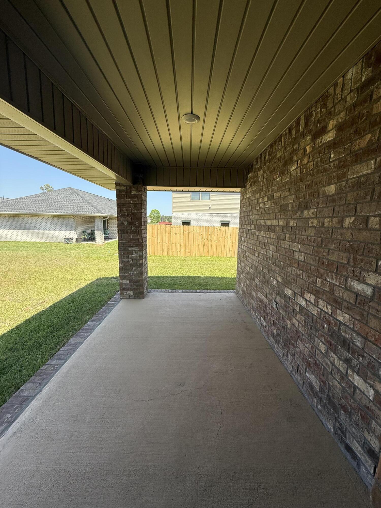 183 Ridgeway Circle Crestview, FL 32536 - Photo 27 of 28 a view of empty room with window