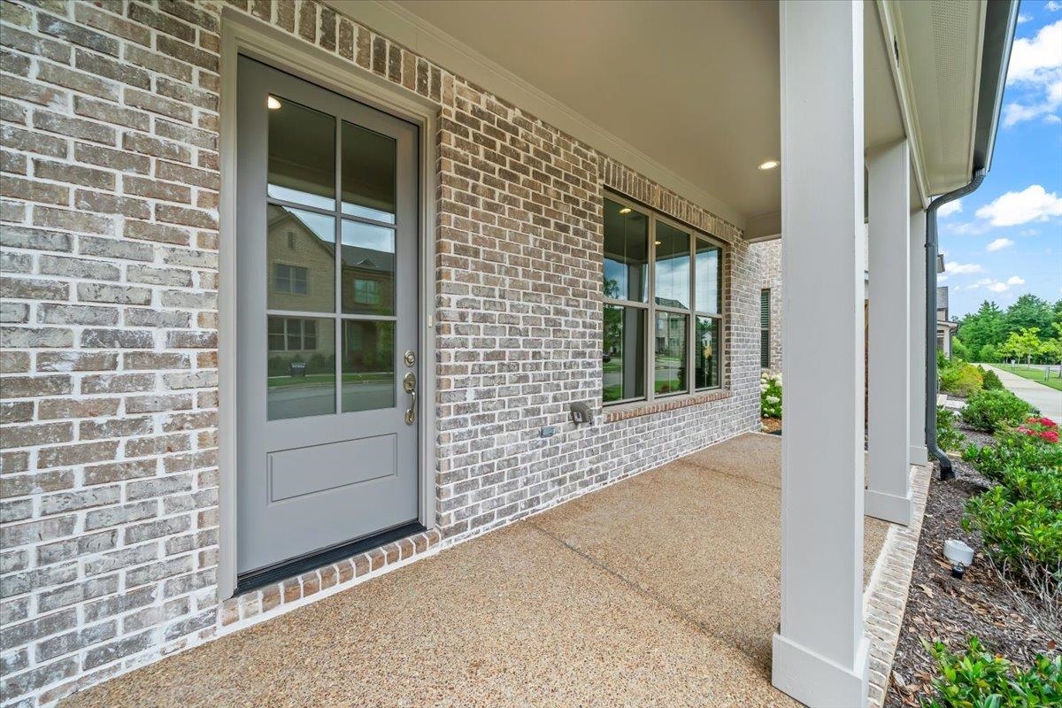 499 Armel Drive Collierville, TN 38017 - Photo 3 of 40 a view of front door of house