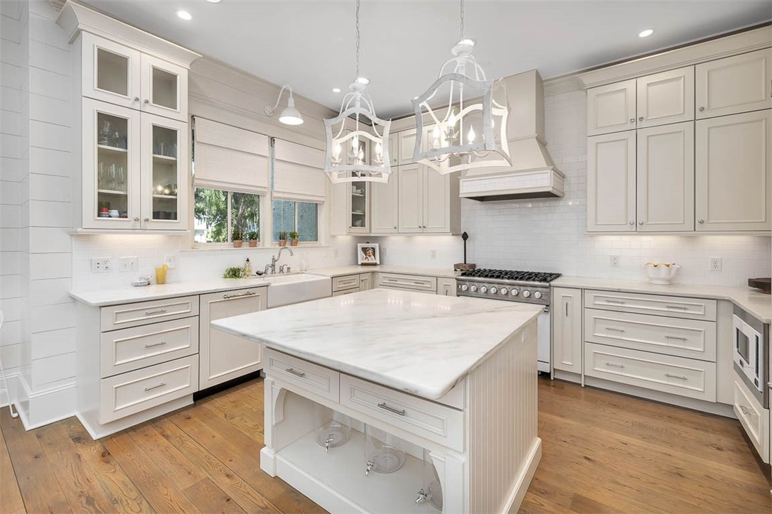 1030 Village Oaks Lane St. Simons Island, GA 31522 - Photo 7 of 33