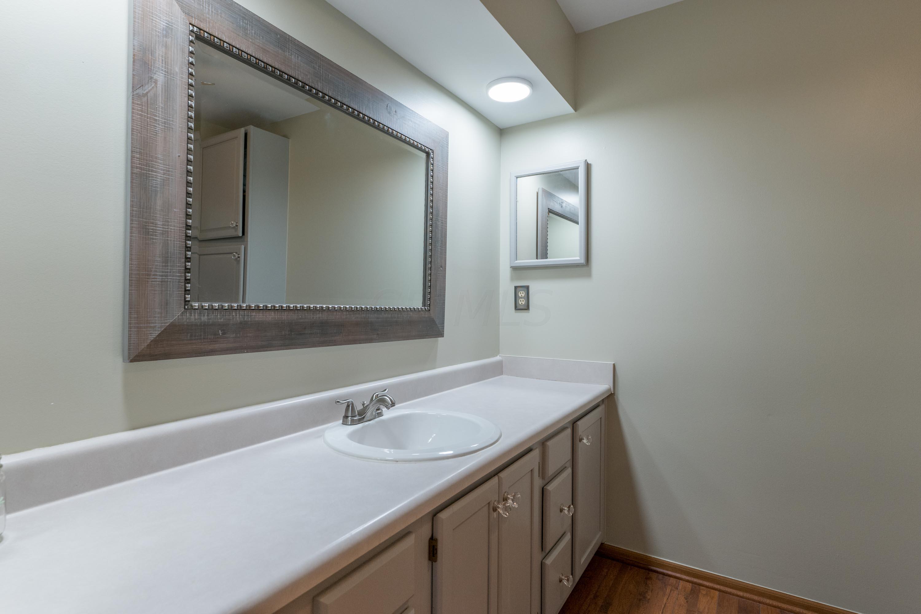 6000 Houchard Road Dublin, OH 43016 - Photo 17 of 59 Gallery Image 17