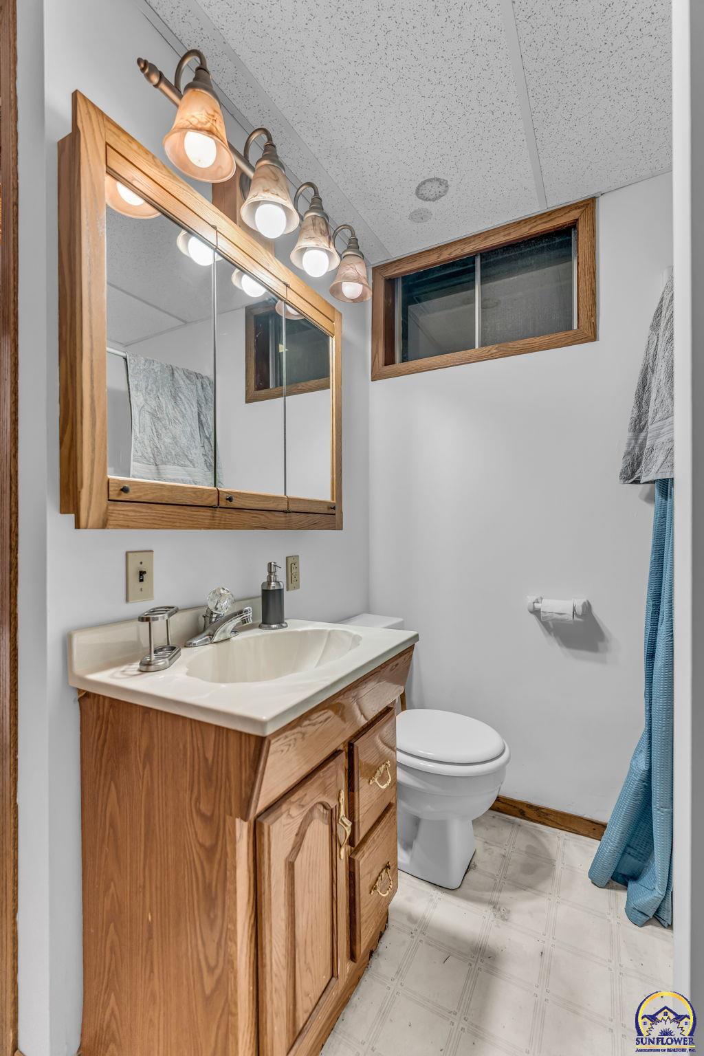 6395 Ridgeview Drive Ozawkie, KS 66070 - Photo 15 of 20