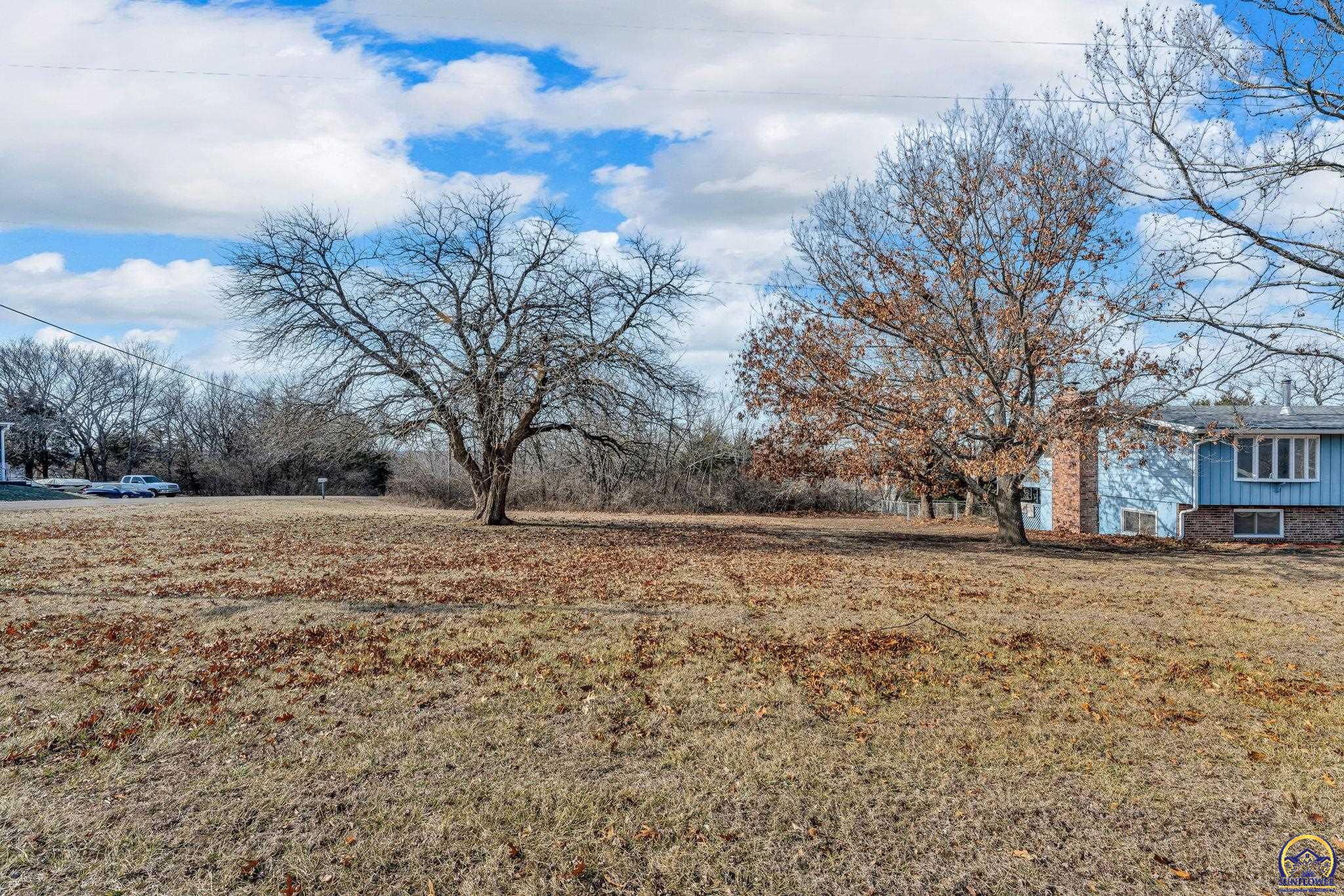 6395 Ridgeview Drive Ozawkie, KS 66070 - Photo 17 of 20