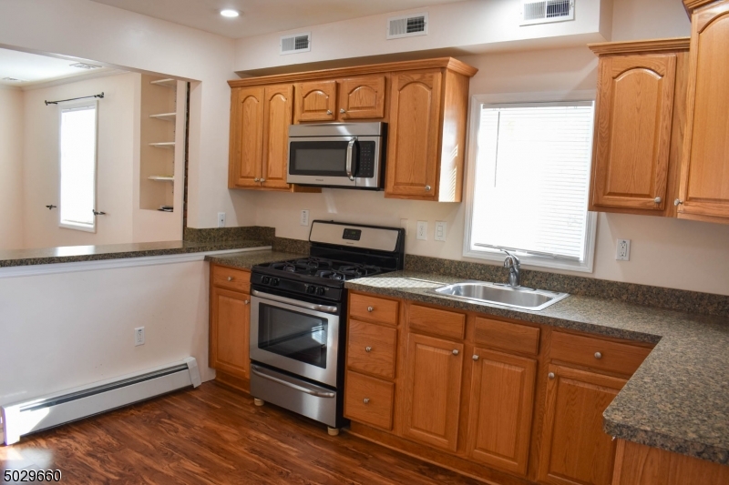 11 Church Street, Unit 2 Raritan, NJ 08869 - Photo 9 of 23