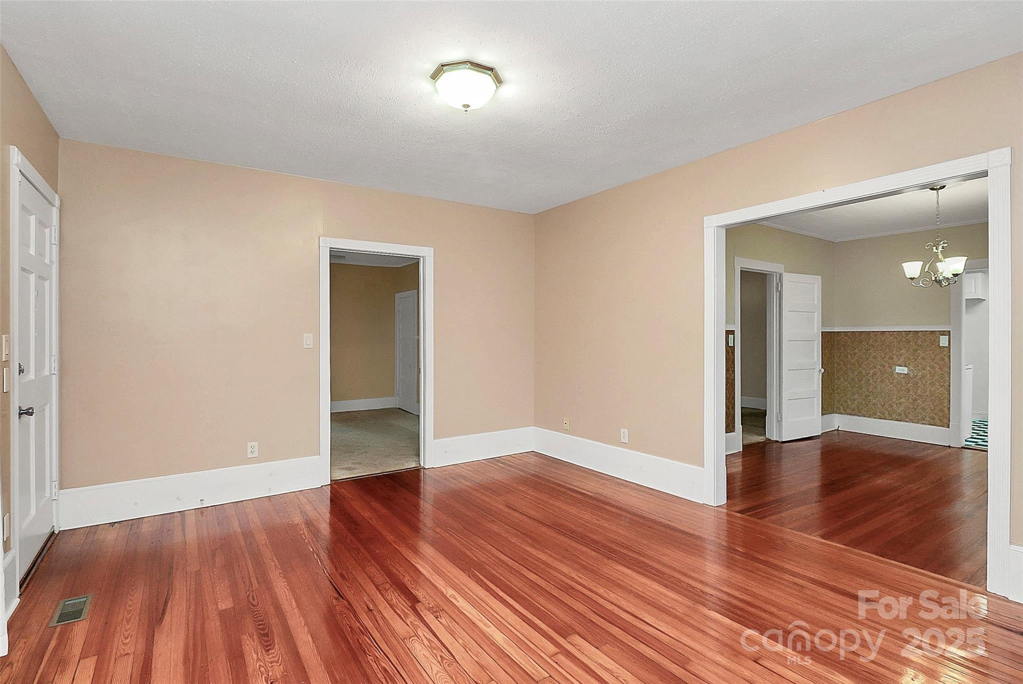 407 West Phifer Street Monroe, NC 28110 - Photo 10 of 30