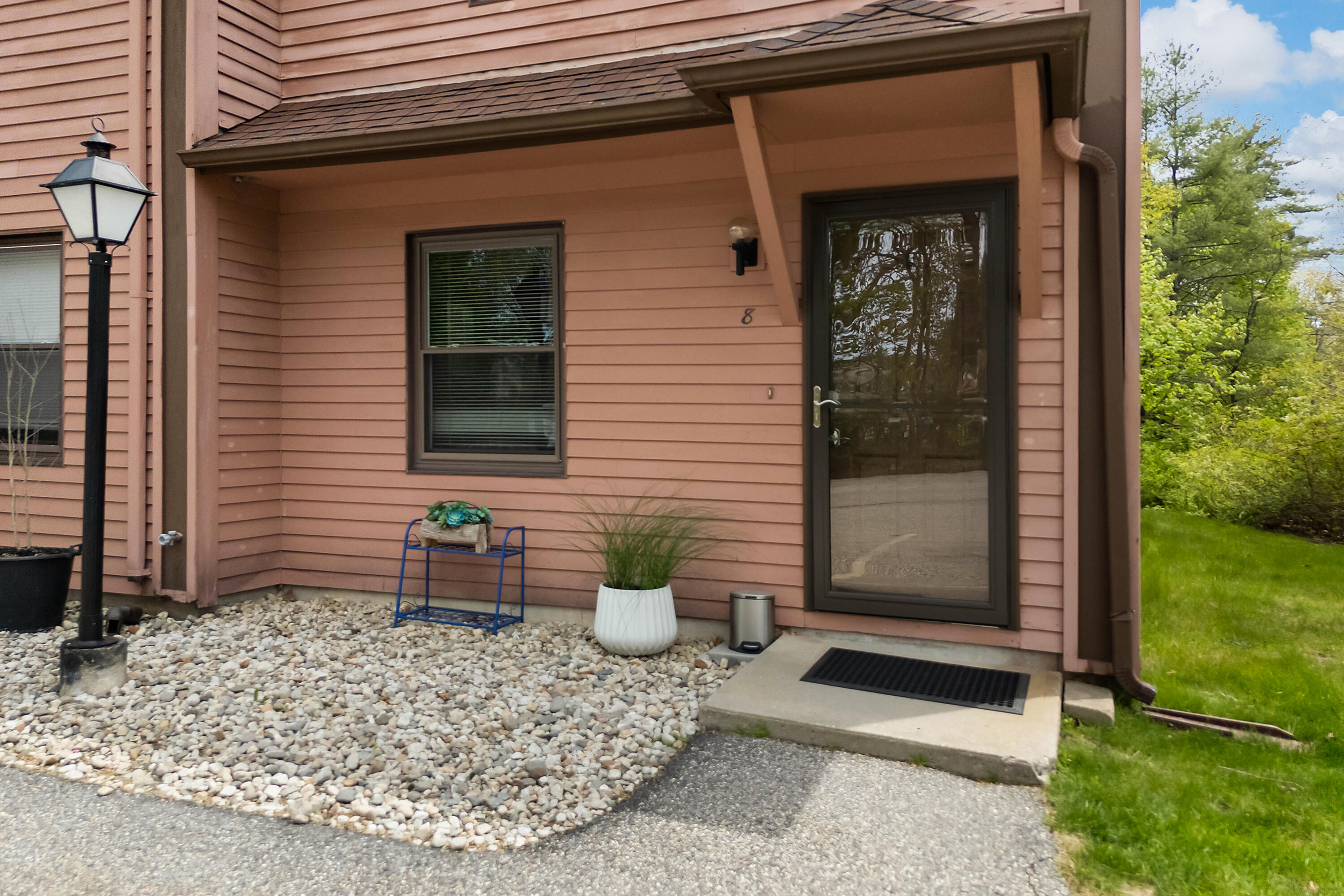 73 Ocean Park Road, Unit 8 Saco, ME 04072 - Photo 3 of 36 73 Ocean Park Rd #8_104