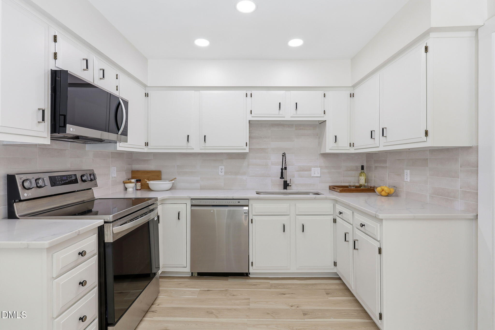8801 Mansfield Drive Raleigh, NC 27613 - Photo 14 of 55