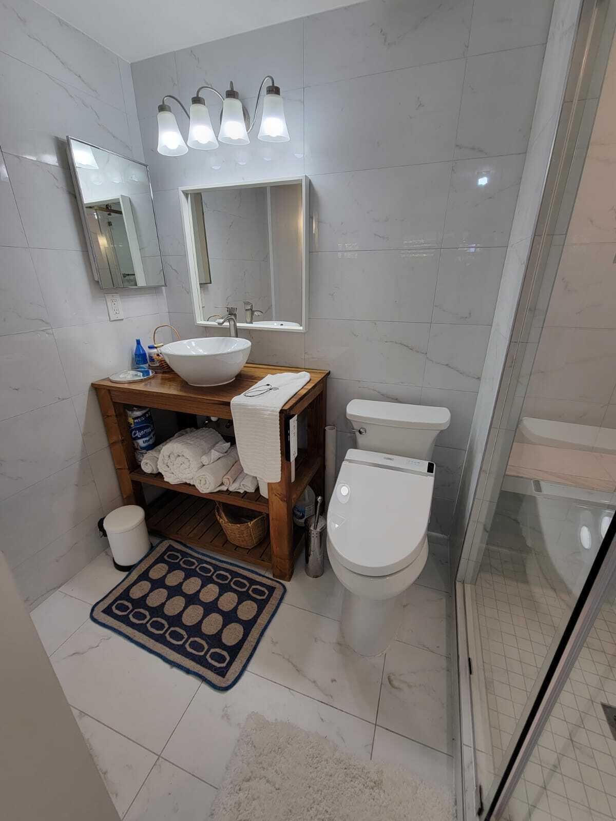 4661 Northwest 2nd Avenue, Unit 602 Boca Raton, FL 33431 - Photo 29 of 34 Master Bath