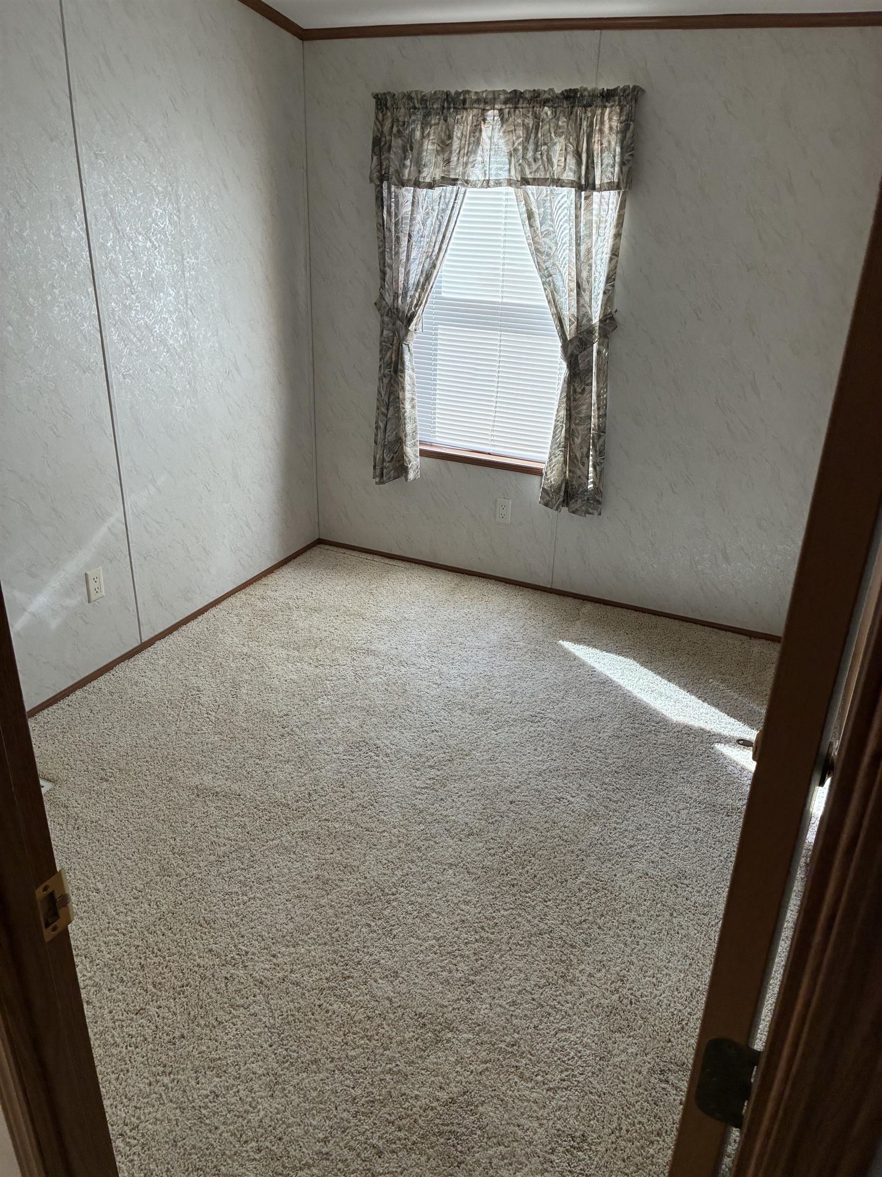 73 Redwing Lane Madison, WI 53704 - Photo 7 of 12
