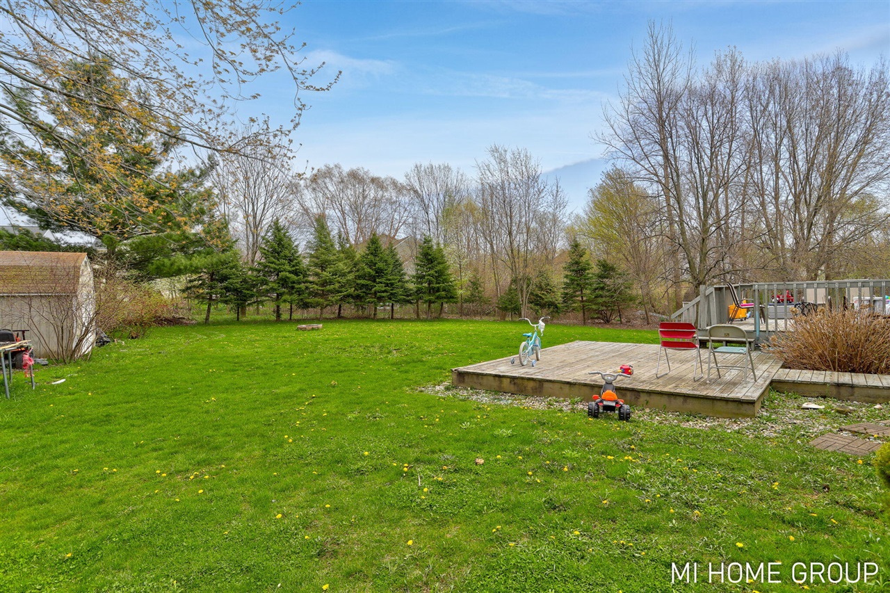 1081 Graafschap Road Holland, MI 49423 - Photo 5 of 70