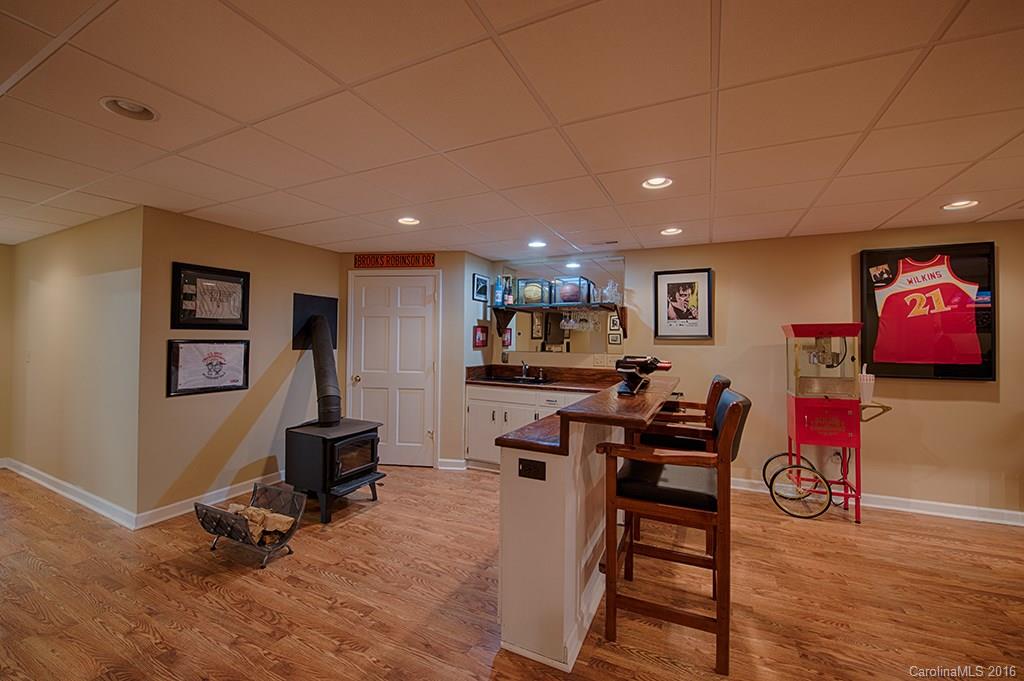 190 River Point Road Canton, NC 28716 - Photo 16 of 24 Gallery Image 16