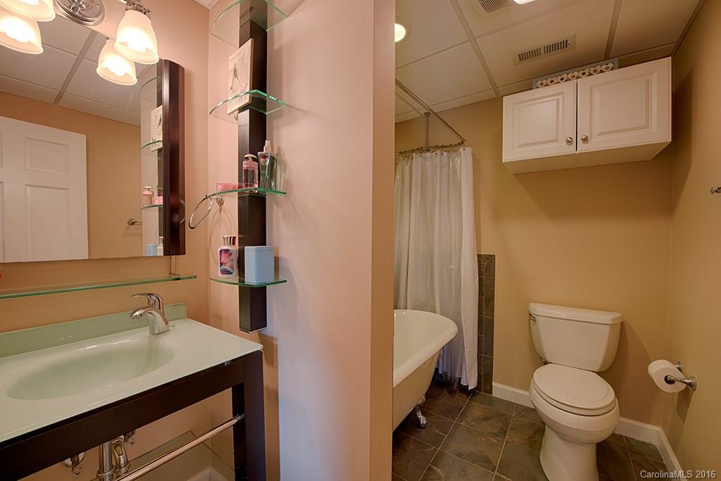 190 River Point Road Canton, NC 28716 - Photo 19 of 24 Gallery Image 19
