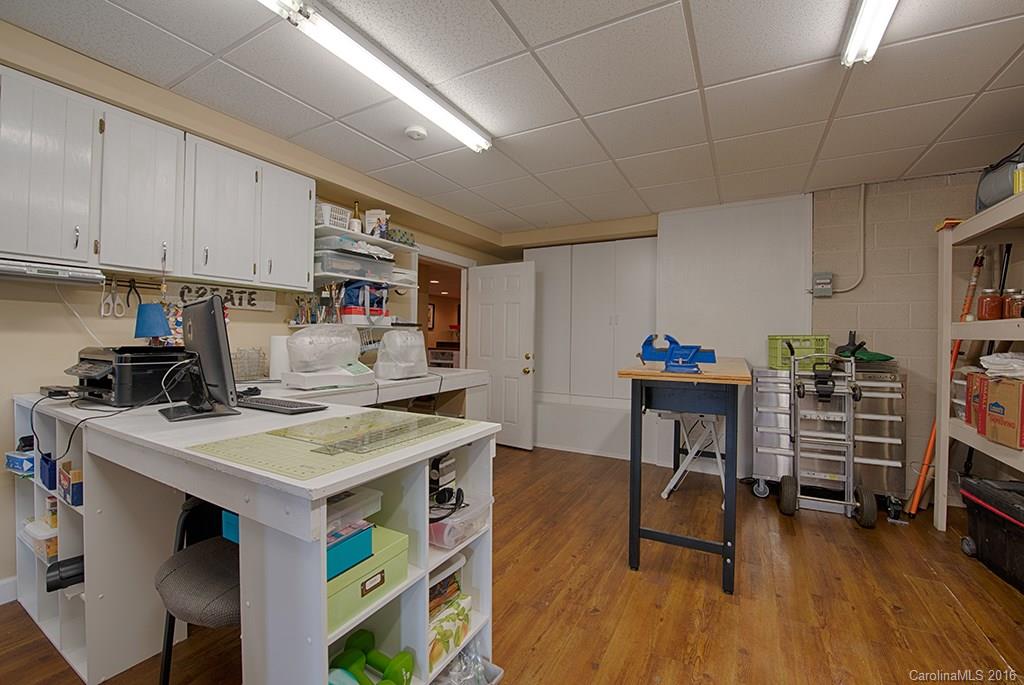 190 River Point Road Canton, NC 28716 - Photo 20 of 24 Gallery Image 20