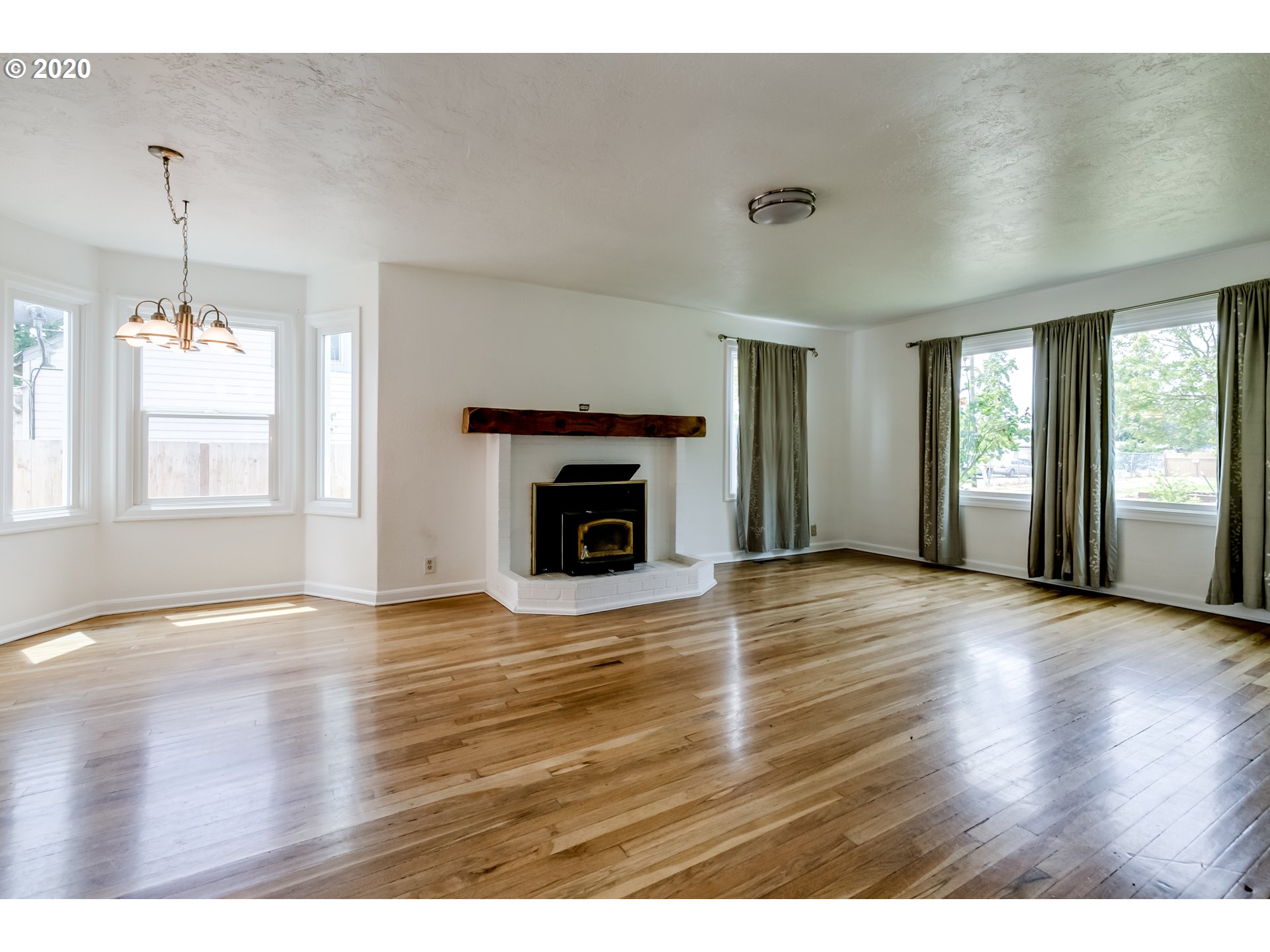 275 Maple Street Eugene, OR 97402 - Photo 5 of 32 Gallery Image 5