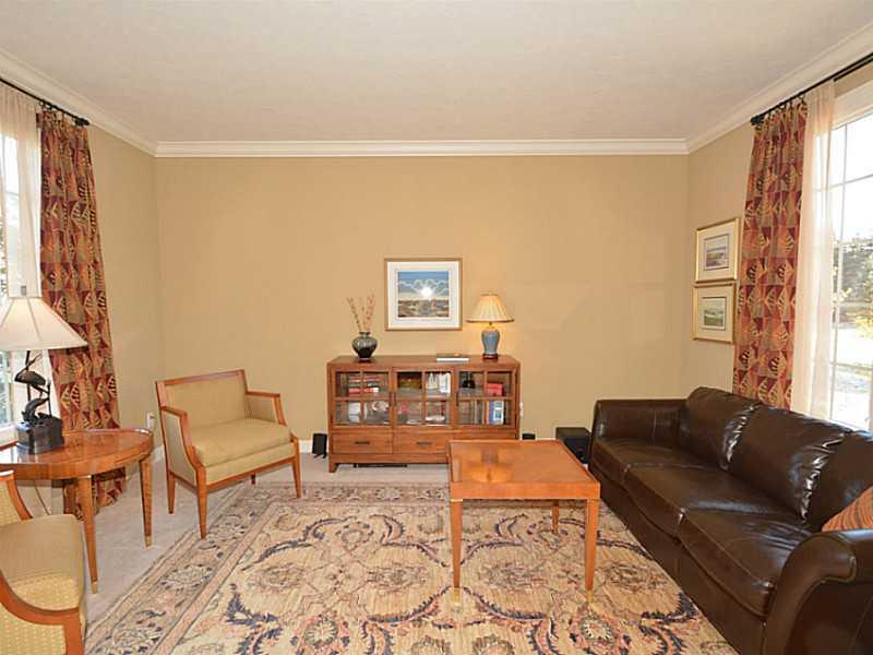 7625 Spring Ridge Drive Indianapolis, IN 46278 - Photo 3 of 24 Gallery Image 3