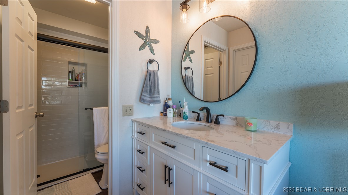 2500 Bay Point Lane, Unit 342 Osage Beach, MO 65065 - Photo 9 of 36 Remodeled Bath in Master Suite