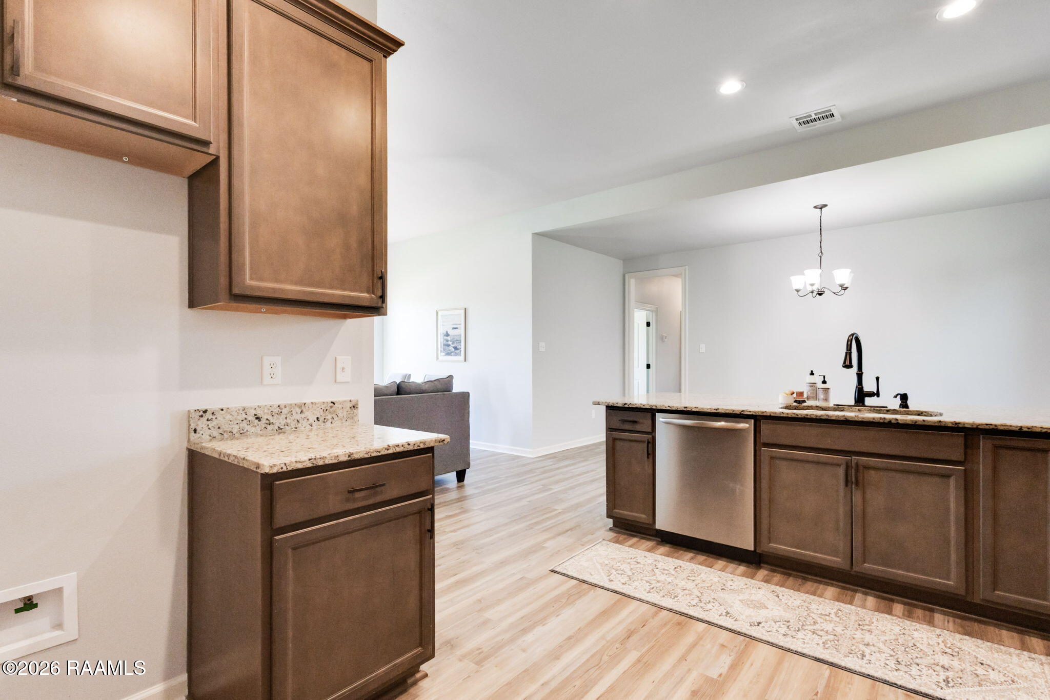 4792 Emile Drive Houma, LA 70364 - Photo 8 of 20 Kitchen